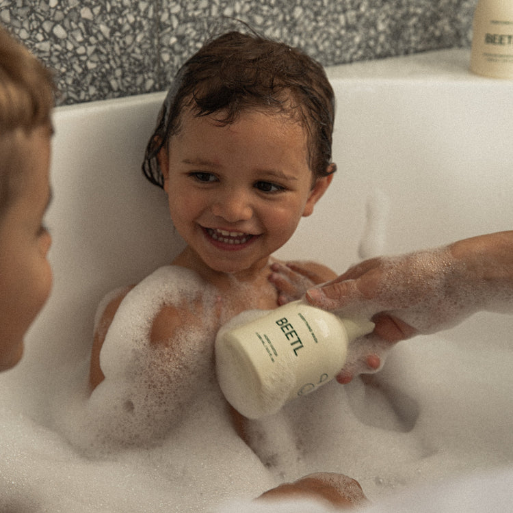 BEETL Everything Wash 250ml bottle, natural all-in-one cleaning and skincare product with a clear label and pump dispenser.